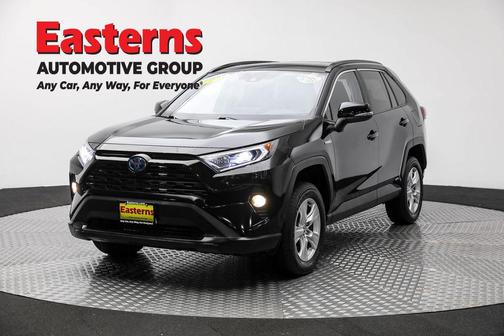 2020 Toyota RAV4 Hybrid XLE