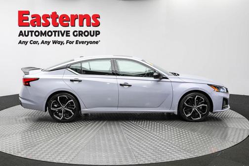 2024 Nissan Altima SR FWD