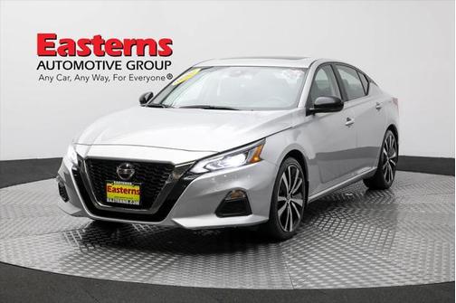 2021 Nissan Altima SR FWD