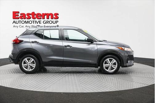 2021 Nissan Kicks S