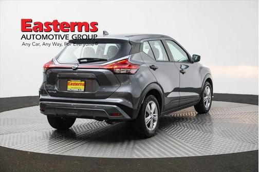 2021 Nissan Kicks S
