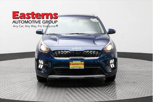 2022 Kia Niro LXS