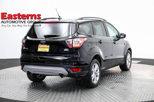 Photo 5 of 62 of 2018 Ford Escape SEL