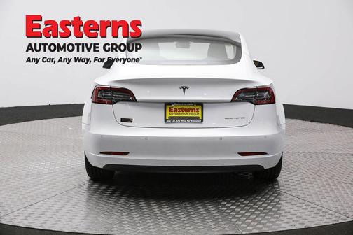 Pearl White Multi-Coat 2018 Tesla Model 3 Long Range