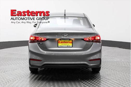 2022 Hyundai Accent SE