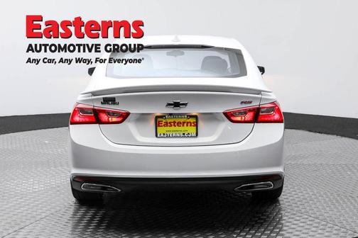 2022 Chevrolet Malibu FWD RS