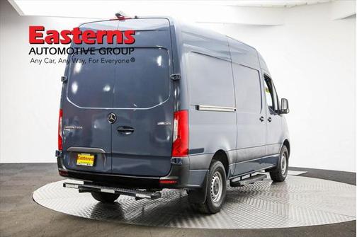 2019 Mercedes-Benz Sprinter 2500 Standard Roof
