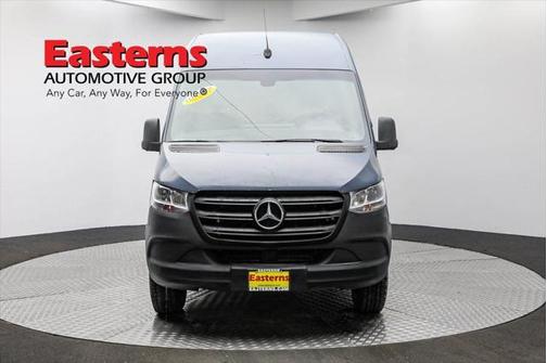 2019 Mercedes-Benz Sprinter 2500 Standard Roof