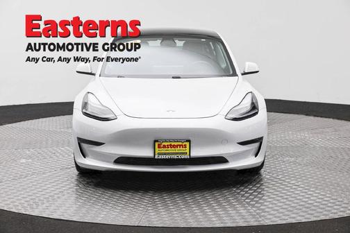 Pearl White Multi-Coat 2021 Tesla Model 3 Long Range