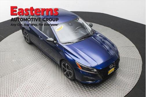 2023 Nissan Altima SR FWD
