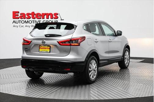 2022 Nissan Rogue Sport S