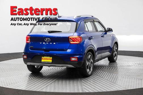 2023 Hyundai VENUE Limited