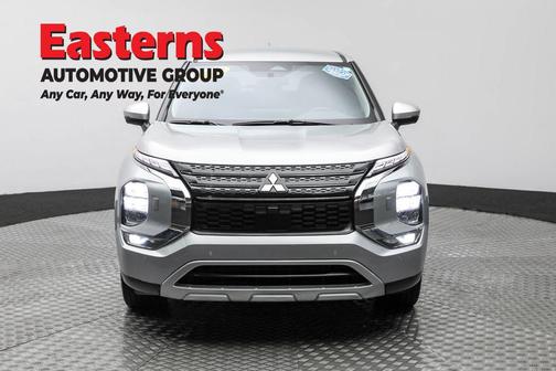 2023 Mitsubishi Outlander PHEV SE S-AWC