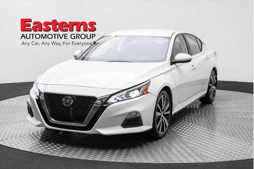 2020 Nissan Altima SR FWD