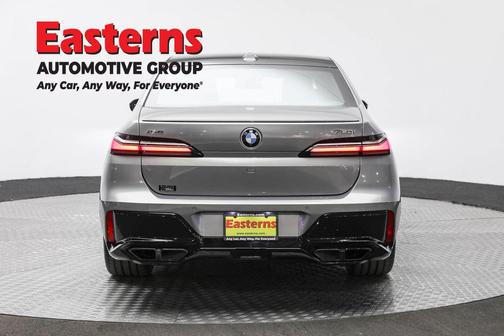 2023 BMW 760 i xDrive