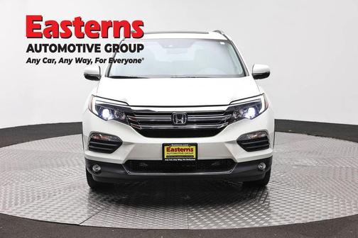 White Diamond Pearl 2017 Honda Pilot Elite