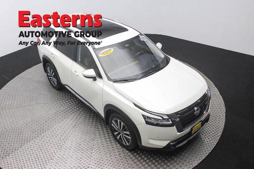 2022 Nissan Pathfinder Platinum 4WD