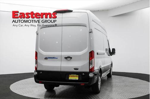 2022 Ford Transit-350 Base