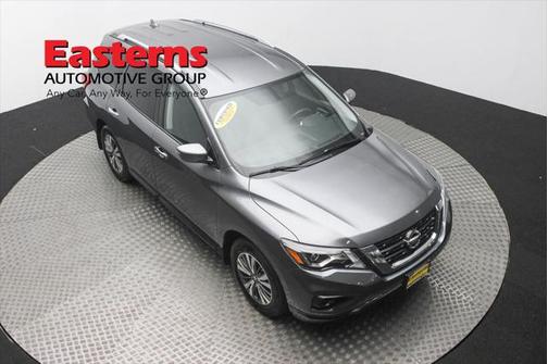 2019 Nissan Pathfinder S