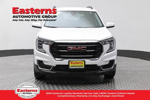 Summit White 2023 GMC Terrain SLE