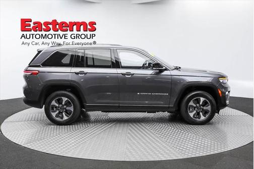 2022 Jeep Grand Cherokee 4xe Base