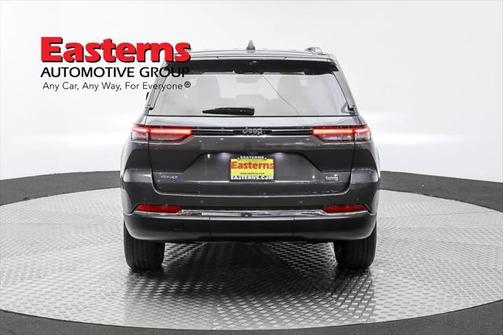 2022 Jeep Grand Cherokee 4xe Base