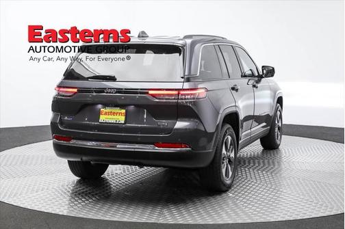 2022 Jeep Grand Cherokee 4xe Base