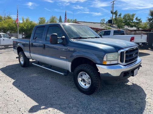 Medium Wedgewood Blue Clearcoat 2004 Ford F-250 XLT