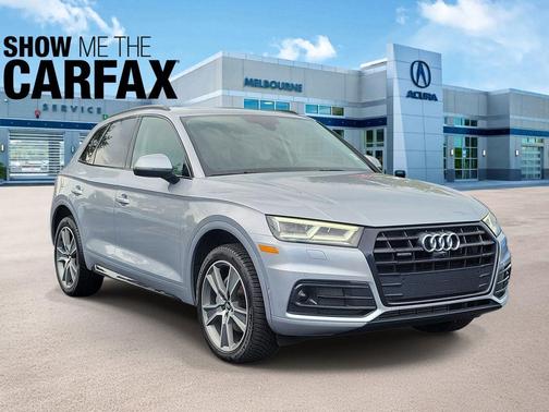 Florett Silver Metallic 2019 Audi Q5 2.0T Prestige