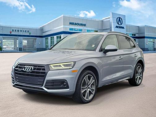 Florett Silver Metallic 2019 Audi Q5 2.0T Prestige