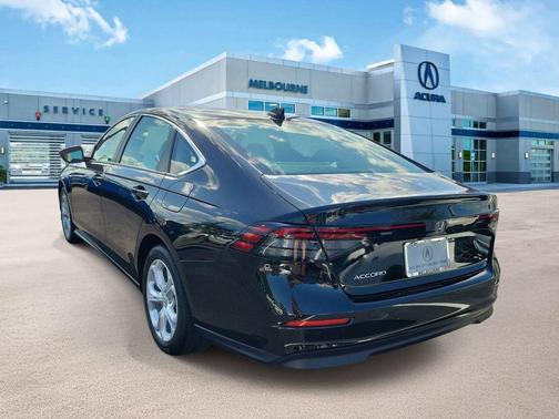 Crystal Black Pearl 2024 Honda Accord LX