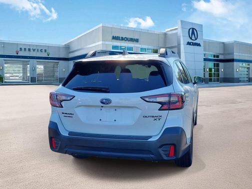 2022 Subaru Outback Onyx Edition XT