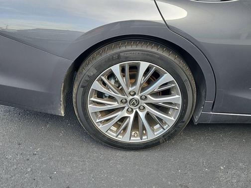 2020 Lexus ES 350 Base