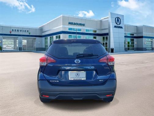 2019 Nissan Kicks SV