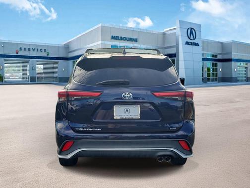 2021 Toyota Highlander XSE