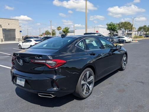 2025 Acura TLX Technology