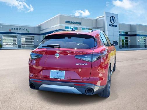 2024 Alfa Romeo Stelvio Ti
