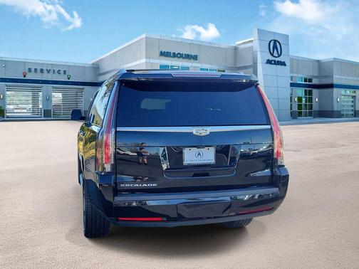 2019 Cadillac Escalade ESV Luxury