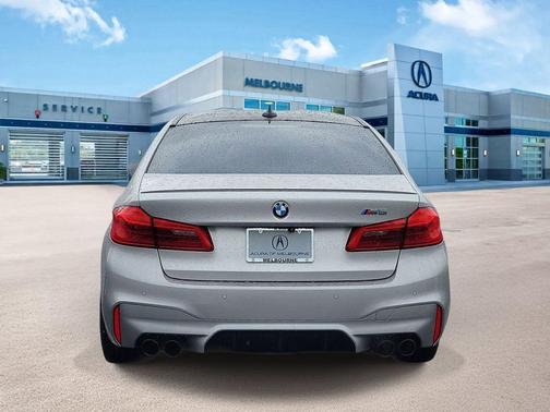 Rhodonite Silver Metallic 2019 BMW M5 Base