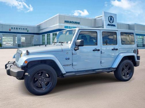 2012 Jeep Wrangler Unlimited Sahara