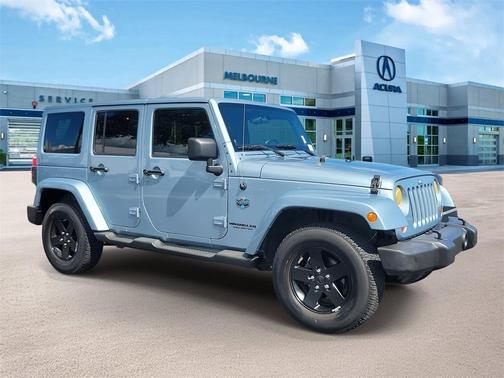 2012 Jeep Wrangler Unlimited Sahara