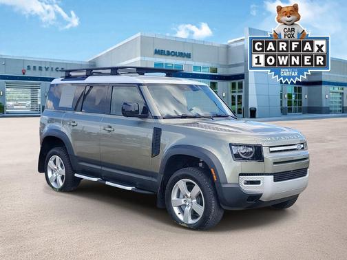 2022 Land Rover Defender 110 SE