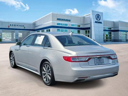 Ingot Silver Metallic 2019 Lincoln Continental Standard