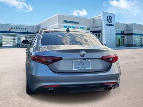 2021 Alfa Romeo Giulia Ti