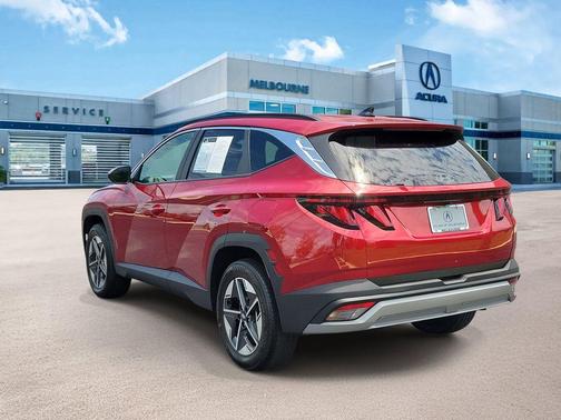 Red 2025 Hyundai TUCSON SEL