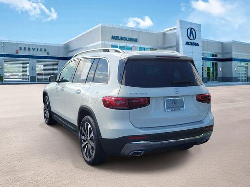 Polar White 2023 Mercedes-Benz GLB 250 Base