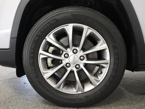 2021 Jeep Cherokee Latitude Plus