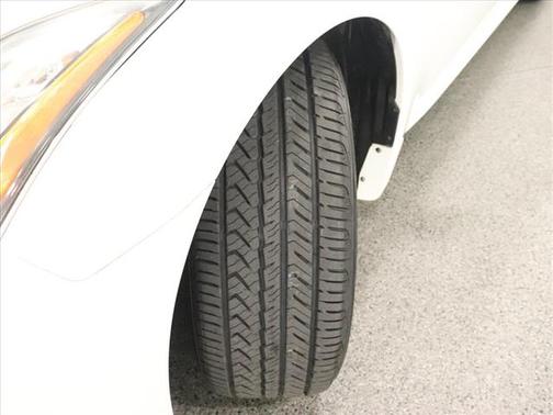 2014 INFINITI Q60 Base