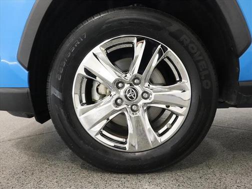 2021 Toyota RAV4 Hybrid LE