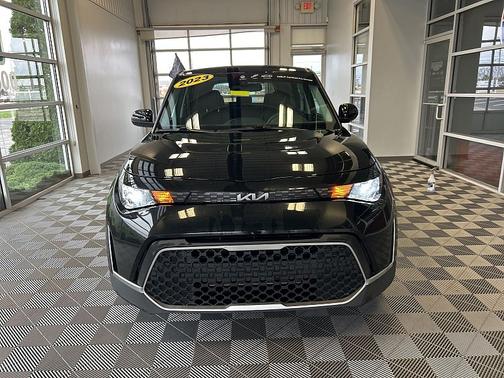 2023 Kia Soul LX IVT